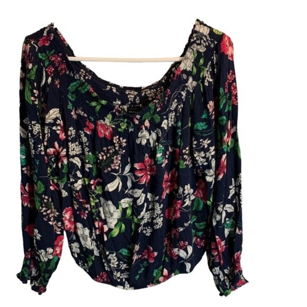 Ambiance Plus Size Off the Shoulder Floral Tropical Print Top. Size 3x